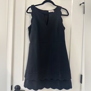 Vineyard Vines Scalloped Ponte Dress - NWT